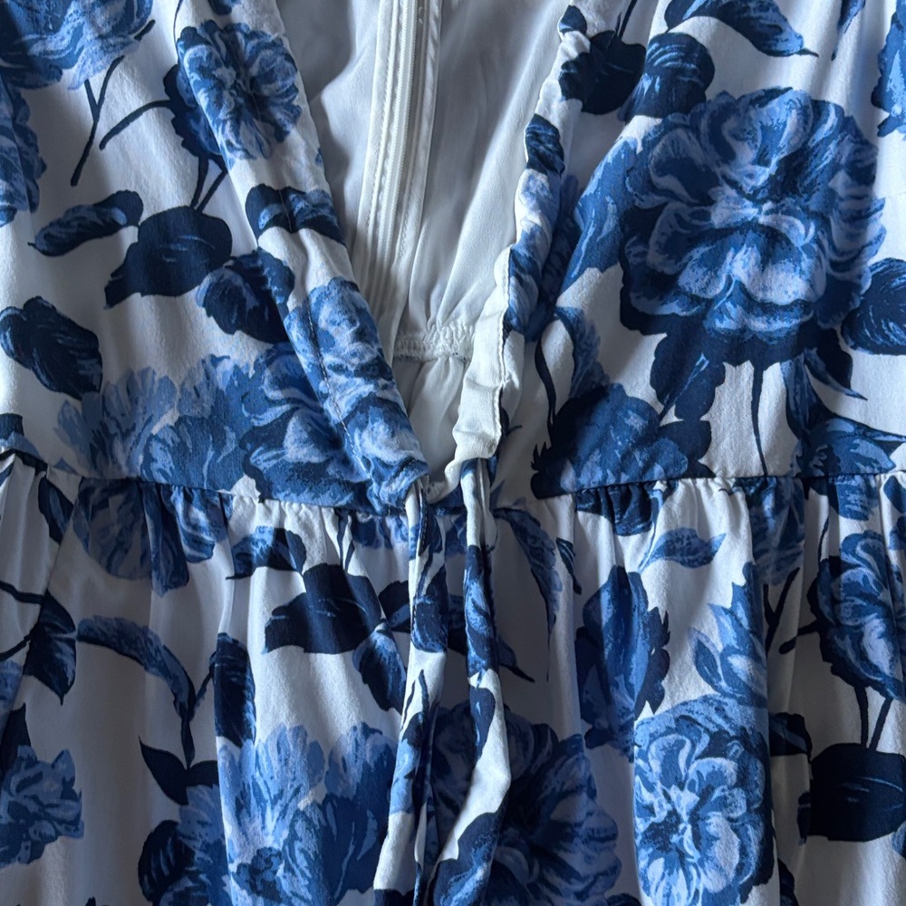 Abercrombie & Fitch Blue Floral Dress - Picture 3 of 3